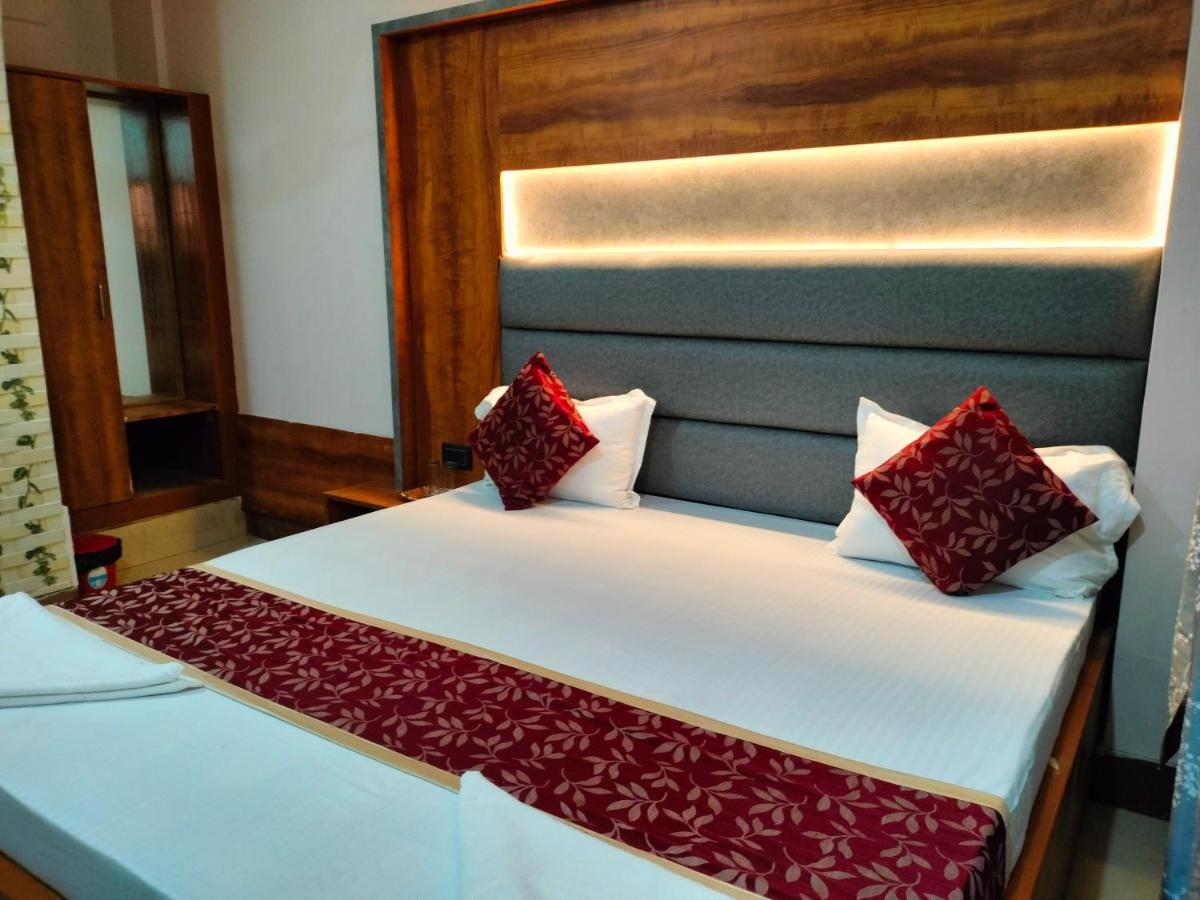 Hotel City Park Гувахати Экстерьер фото