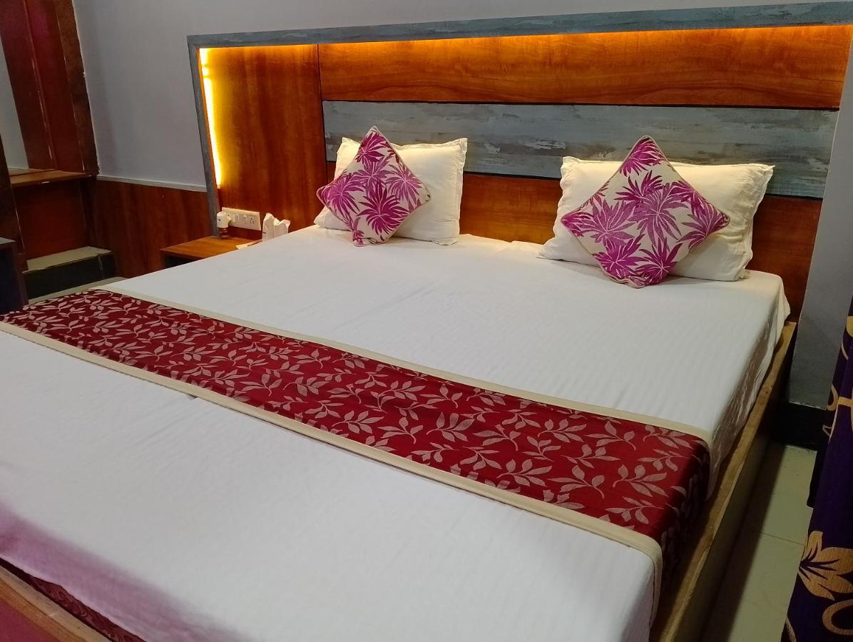 Hotel City Park Гувахати Экстерьер фото